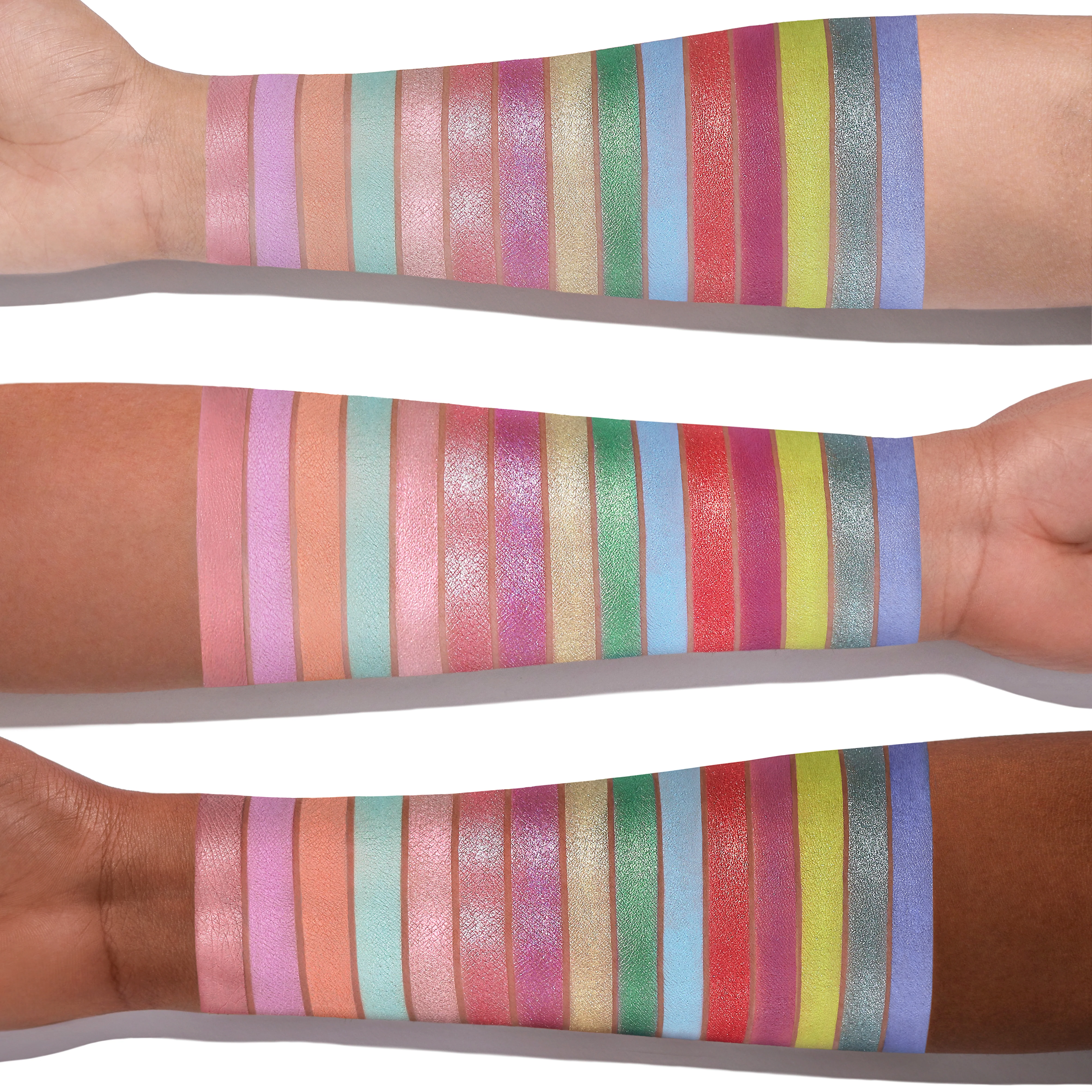 Dreamgaze 15 Color Eyeshadow Collection - Image 2