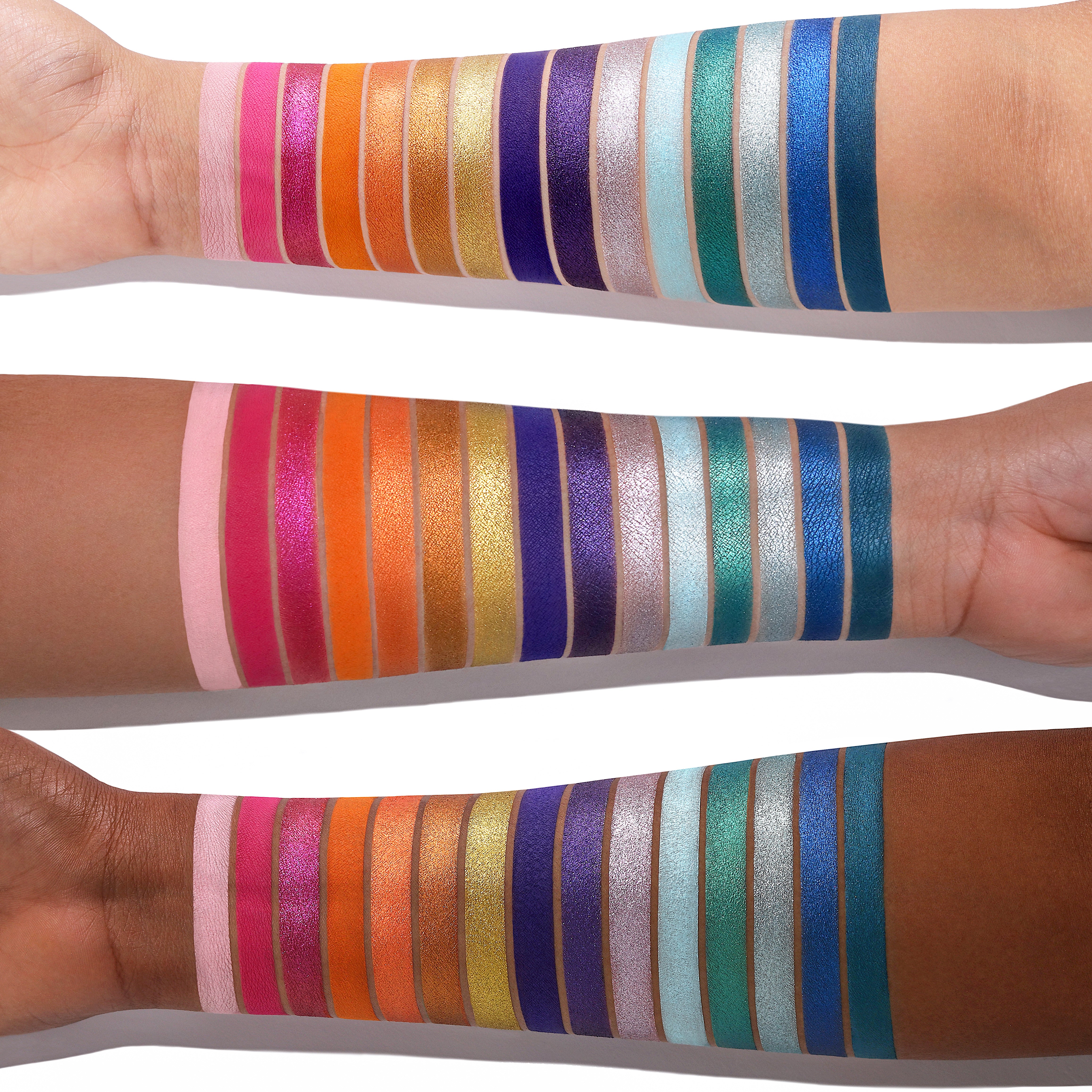 Mystique 15 Color Eyeshadow Collection - Image 2
